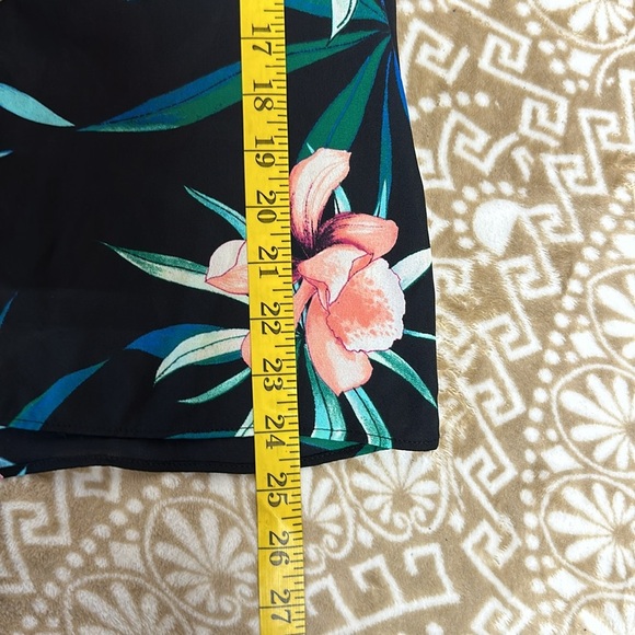 Worthington Semi Sheer Sleeveless Blouse Sz S - Picture 8 of 9